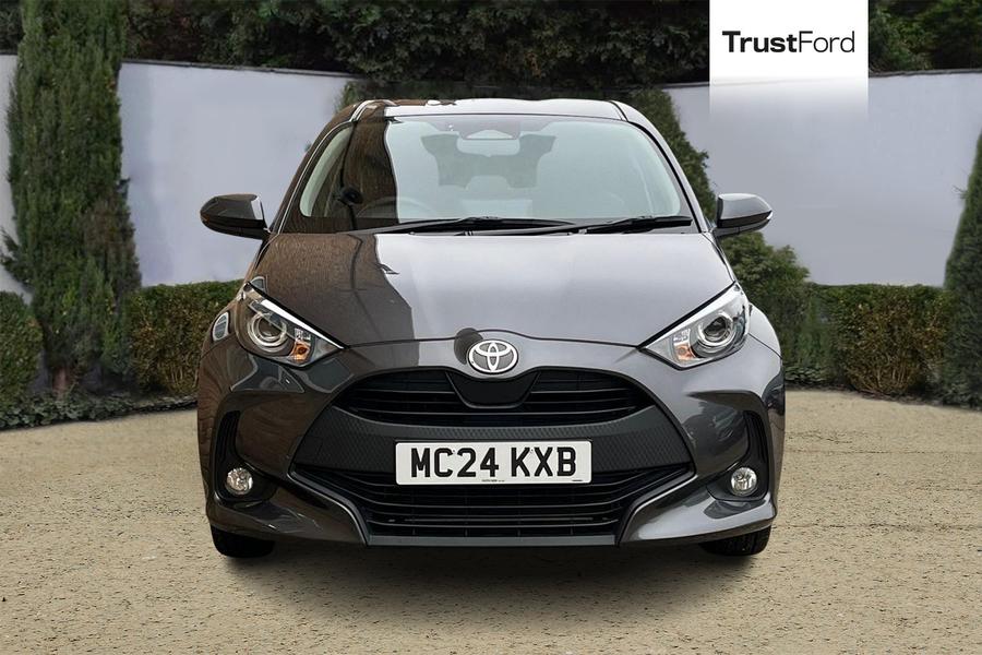 Toyota Yaris Photo autoimg-c9d5eb73a7fd0d8e498b846272395f124877acb9.jpg