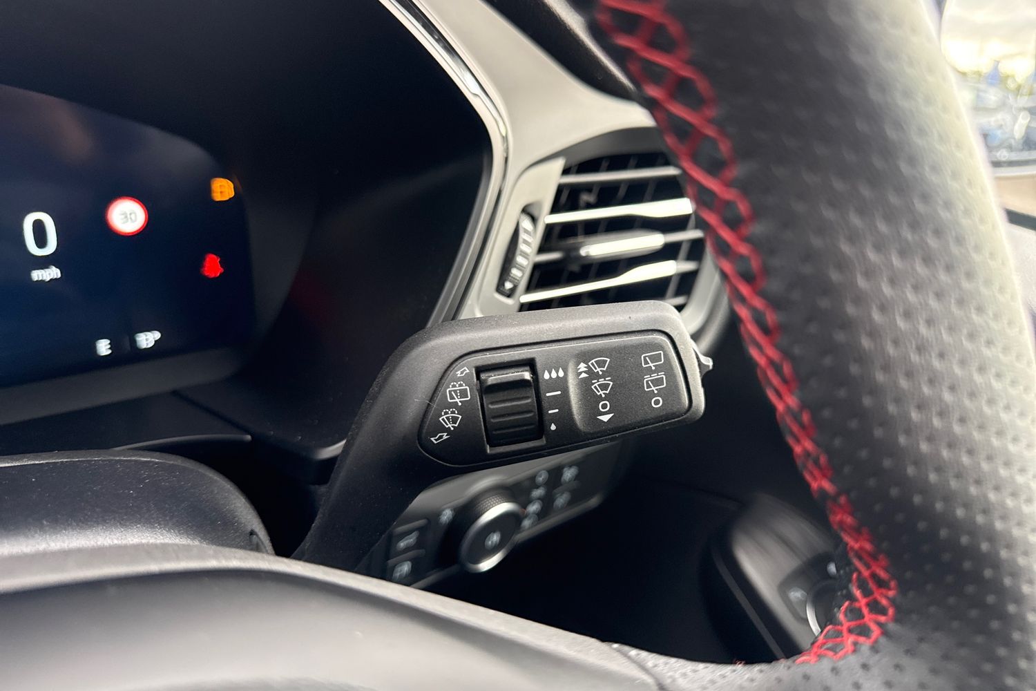 Ford KUGA Photo 14