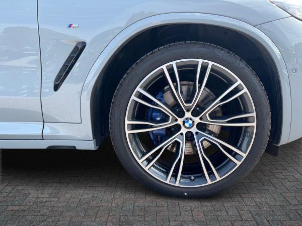 BMW X4 Photo autoimg-c9dc66d6040d222fefa4492382af79f746190b6c.jpg