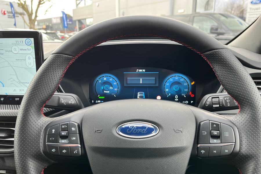 Ford KUGA Photo autoimg-c9e0289e625135294df771fe5d41659d152026c2.jpg