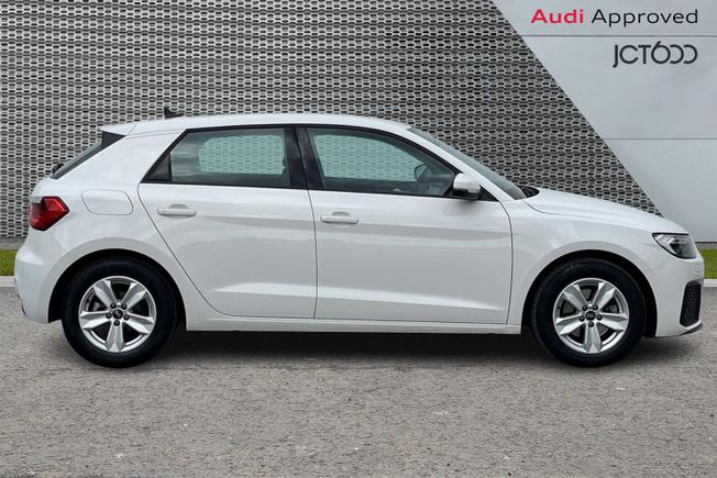 AUDI A1 Photo 4