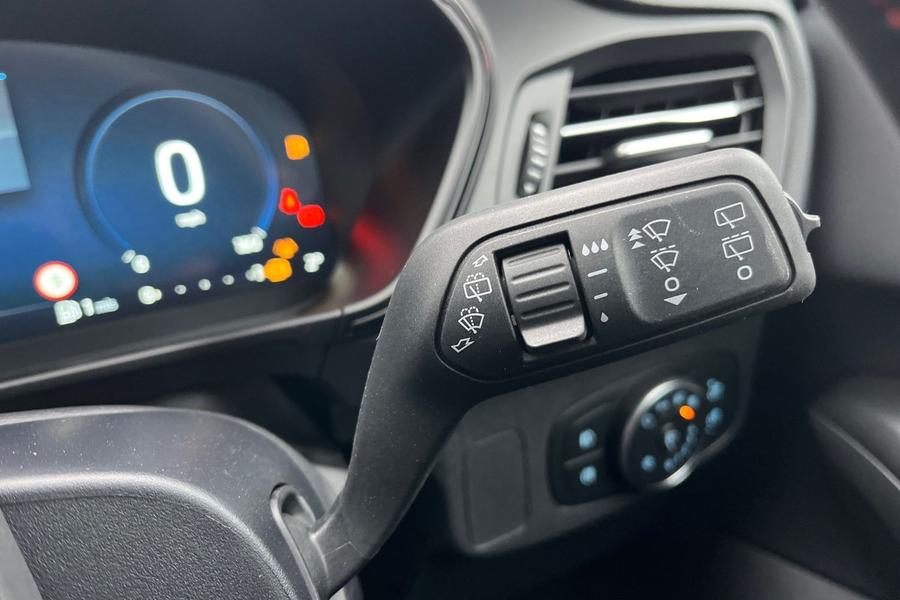 Ford Focus Photo autoimg-c9e4814f0c72a025f967f04ef080e2d258b752ae.jpg