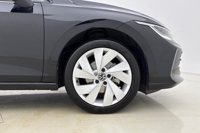 VOLKSWAGEN Golf Photo 5