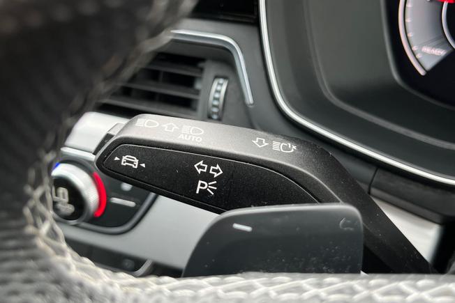 AUDI A4 Avant Photo 40
