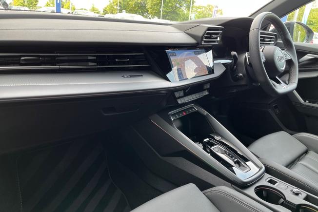 Audi A3 Photo 2