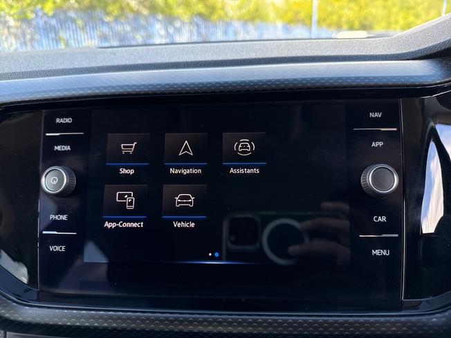 VOLKSWAGEN T-Cross Photo 38