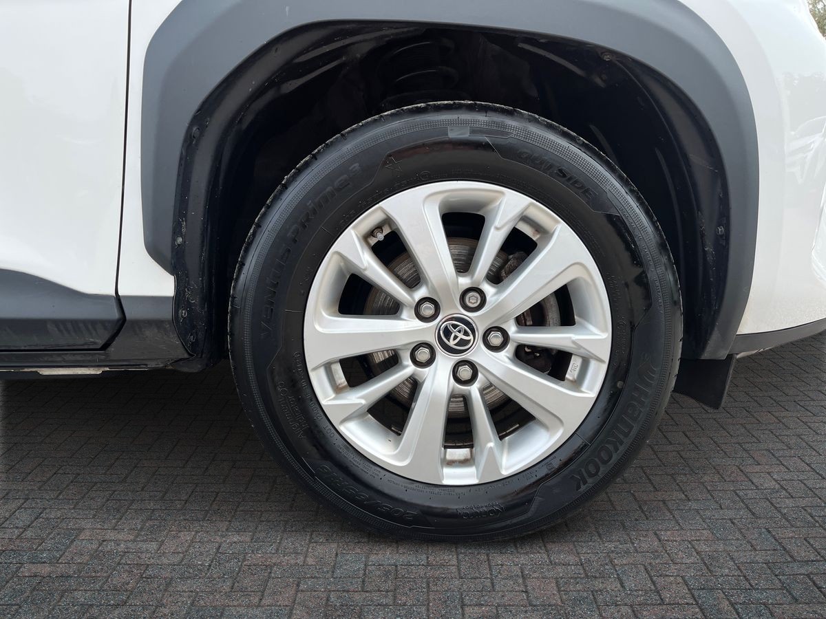 Toyota Yaris Cross Photo 8