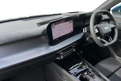 AUDI  Q3 Sportback Photo 2