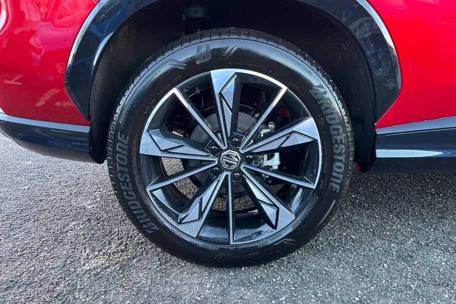 Used MG Motor UK HS 8