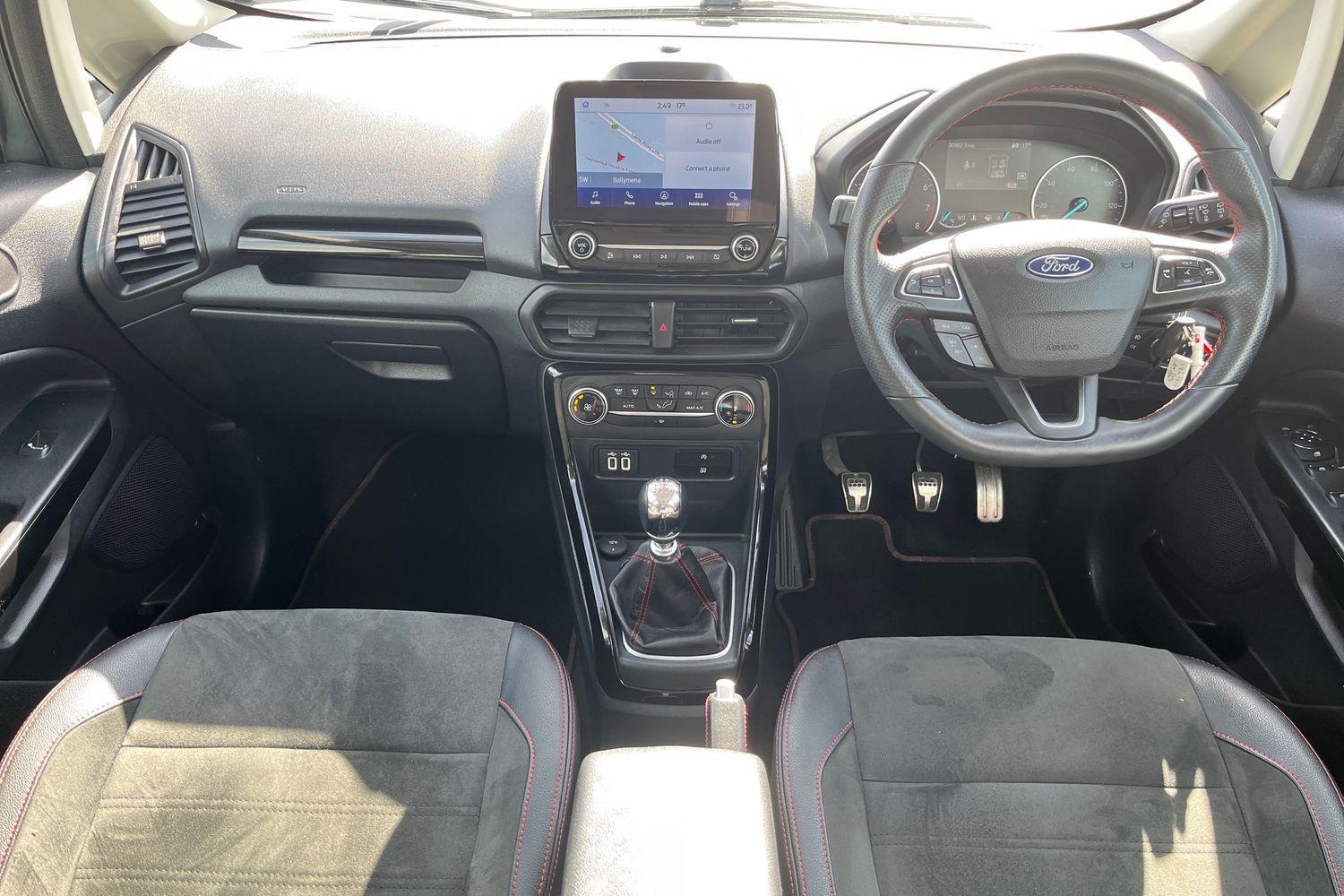 Ford ECOSPORT Photo 9