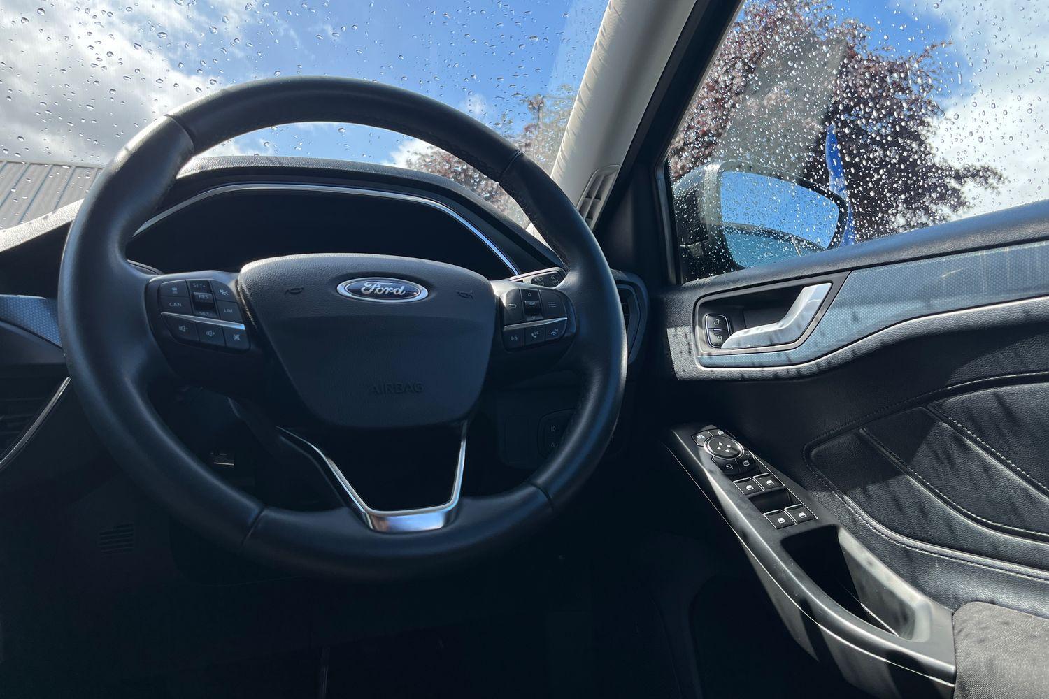Ford Focus Photo 11