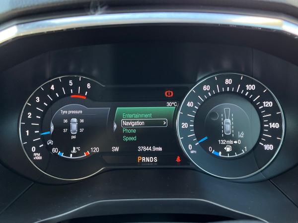 Ford Galaxy Photo autoimg-c9fb0433124410d88fd1e36fa6980aeb7dbf7691.jpg