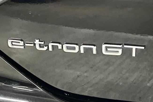 AUDI E-Tron Gt Photo 34