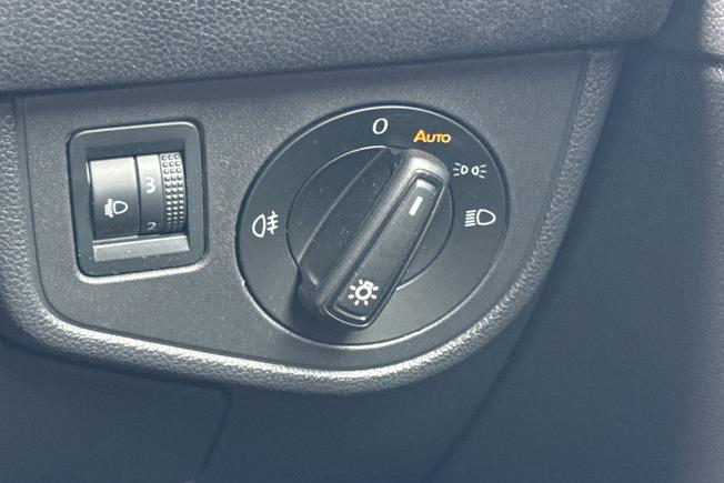 VOLKSWAGEN Polo Photo 49