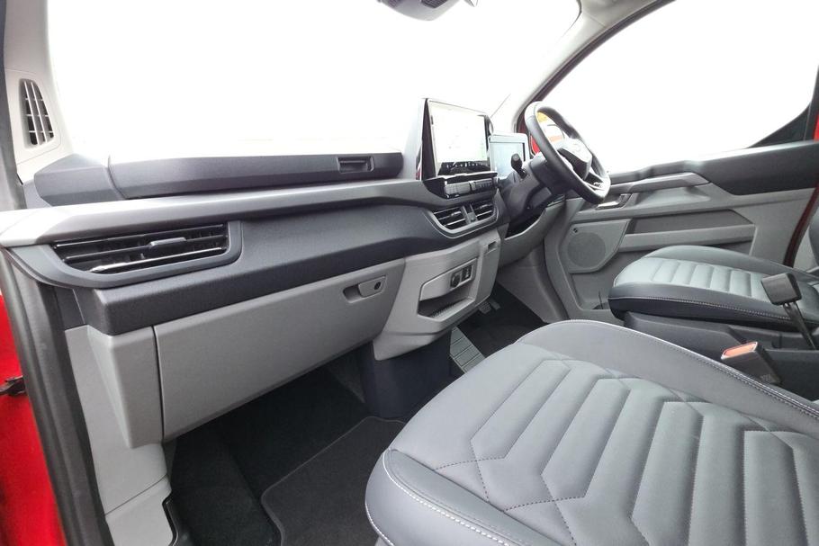 Used Ford TOURNEO CUSTOM 4