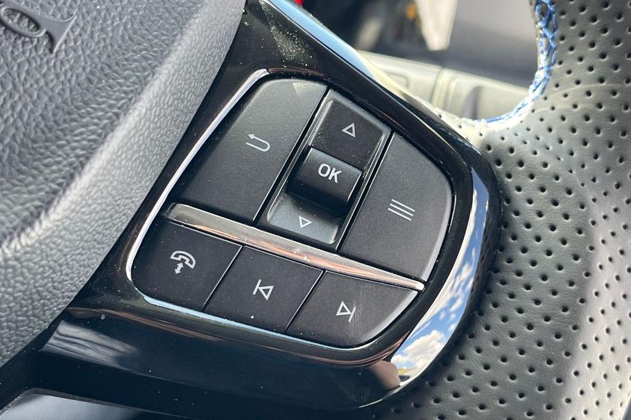 Used FORD TRANSIT CUSTOM MJ75TFX 18