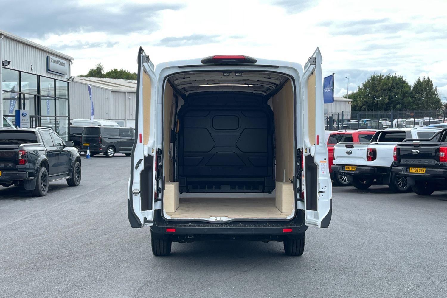 Ford TRANSIT Photo 5