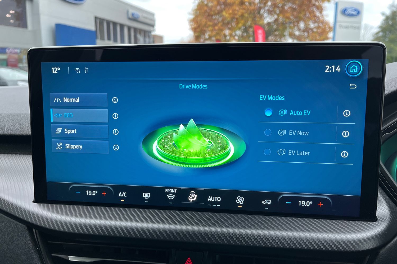 Ford KUGA Photo 26