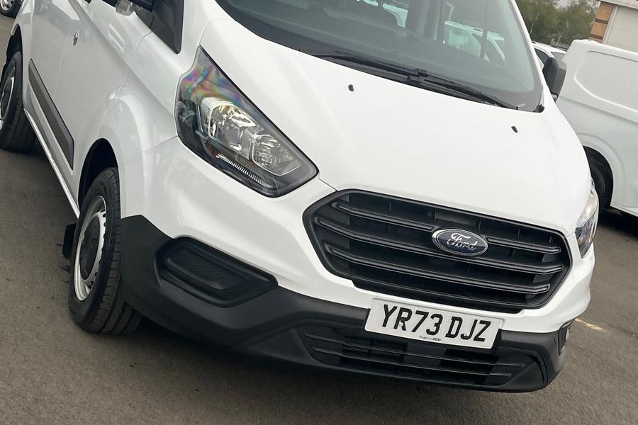 Ford Transit Custom Photo autoimg-ca1e80a0ce7056bb45182802ad1f503a475cea96.jpg