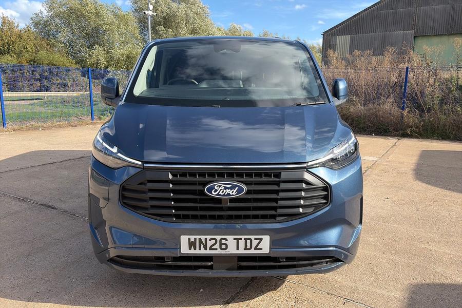 Ford TRANSIT CUSTOM Photo autoimg-ca2568fcb0390d4b3191eccf35080015f37044e7.jpg