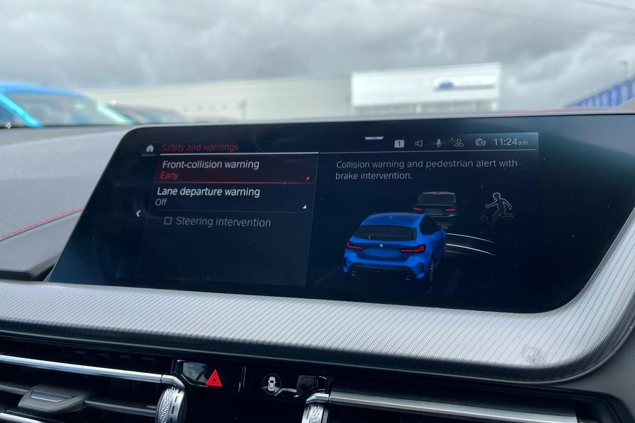 BMW 1 Series Photo autoimg-ca25f10ebe22f29caf964966f01a9677a6c01194.jpg