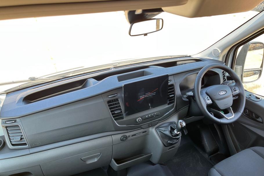 Used Ford Transit YS75KXW 26
