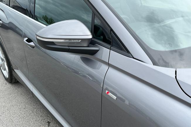 AUDI Q4 E-Tron Photo 20