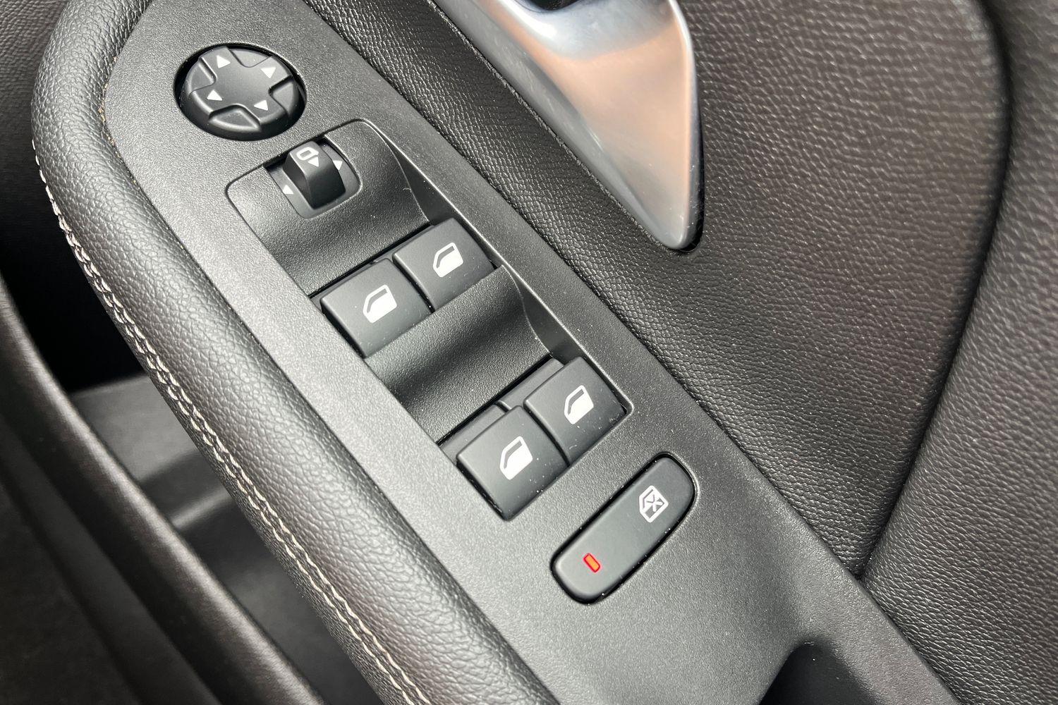 Vauxhall MOKKA Photo 15