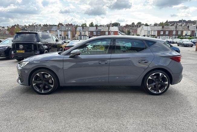 CUPRA Leon Photo 25