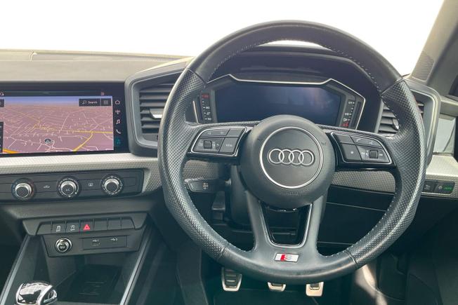 Audi A1 Photo 11