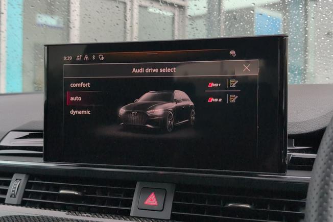 AUDI Rs4 Avant Photo 32