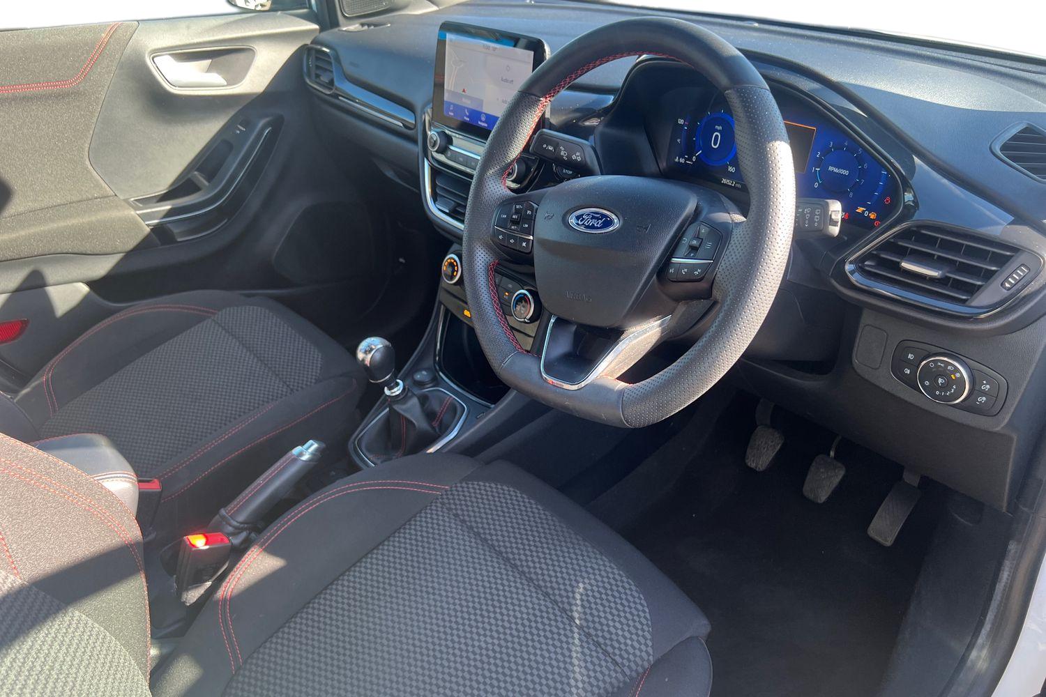 Ford PUMA Photo 8