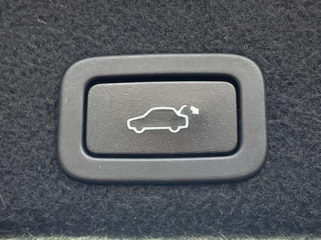 VOLVO XC60 Photo 27