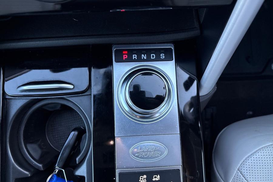 Land Rover DISCOVERY Photo autoimg-ca3af61c18b6f6e043ed5ccbbe8284c4f5d91c23.jpg