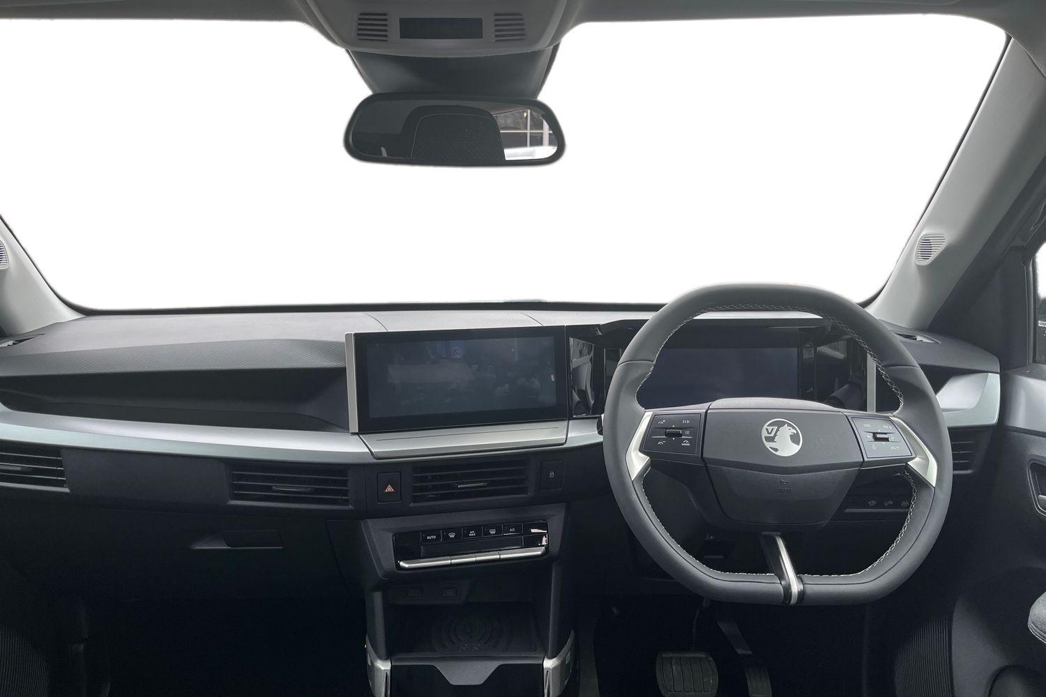 Vauxhall FRONTERA Photo 9