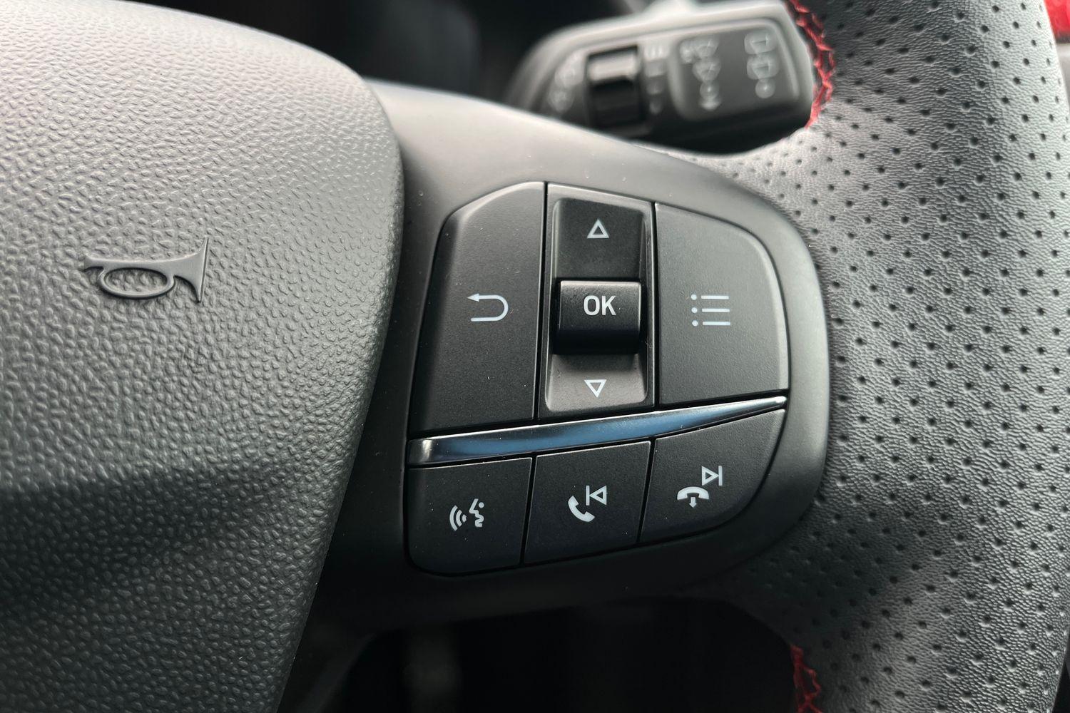 Ford FIESTA Photo 27