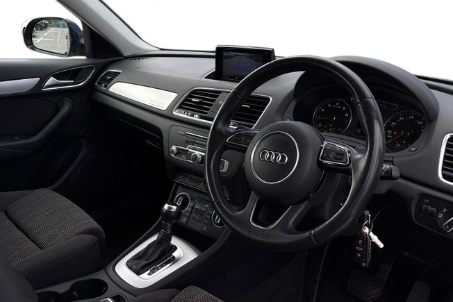 Audi Q3 Photo 6