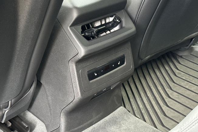 AUDI A6 E-Tron Avant Photo 25