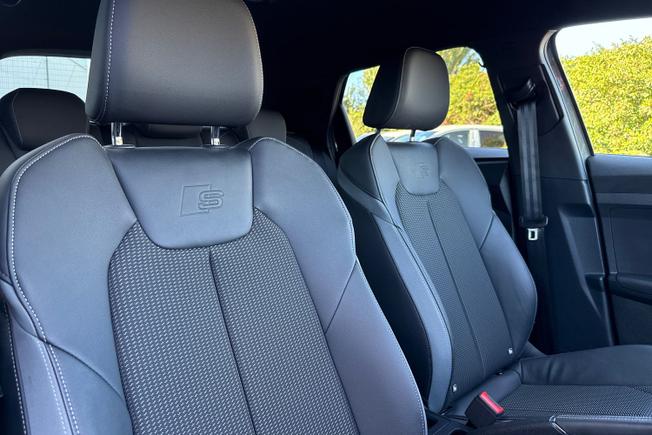 AUDI A1 Photo 32