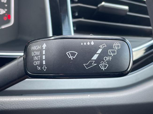 VOLKSWAGEN Polo Photo 38