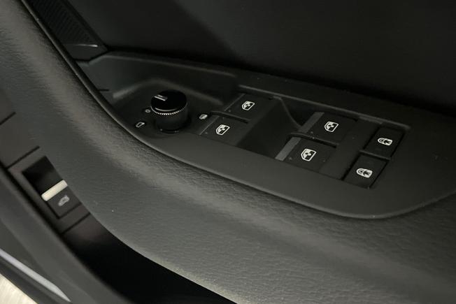 AUDI A6 Avant Photo 27