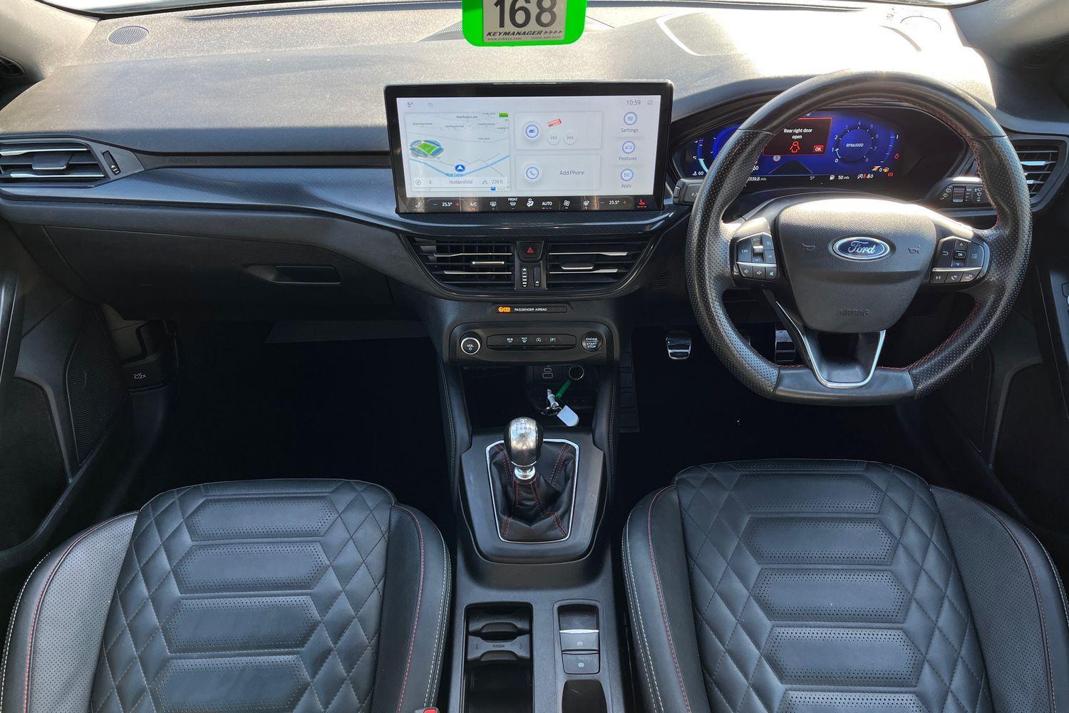 Ford FOCUS Photo 9