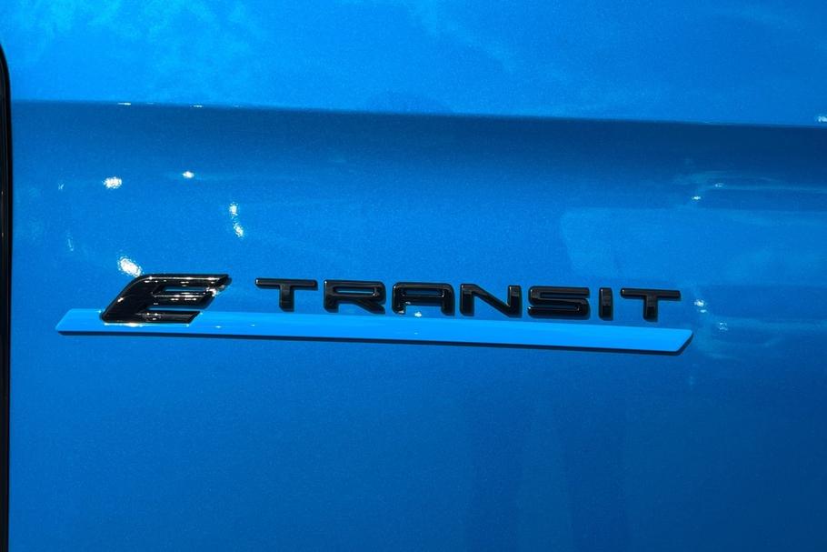 Used FORD E-TRANSIT CUSTOM YJ74NJE 20