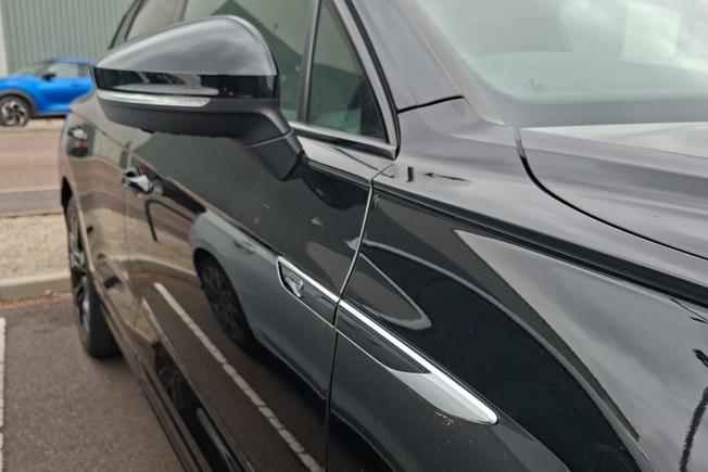 Volkswagen Touareg Photo 20