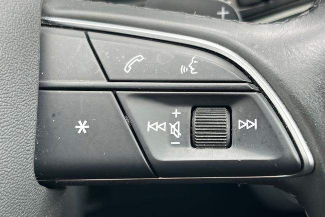 AUDI Q5 Photo 17