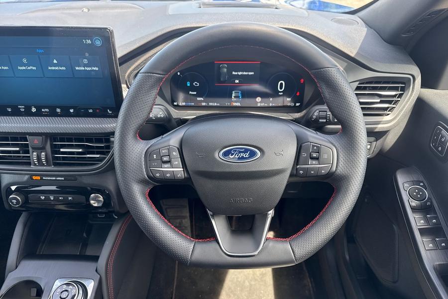 Ford KUGA Photo autoimg-ca5744342b47acc73f7d2706e9a6ee452ddd9901.jpg