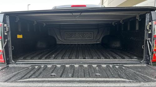 Isuzu D-Max Photo autoimg-ca58c7c9703c3a367855246b7864031c0c5a0d41.jpg