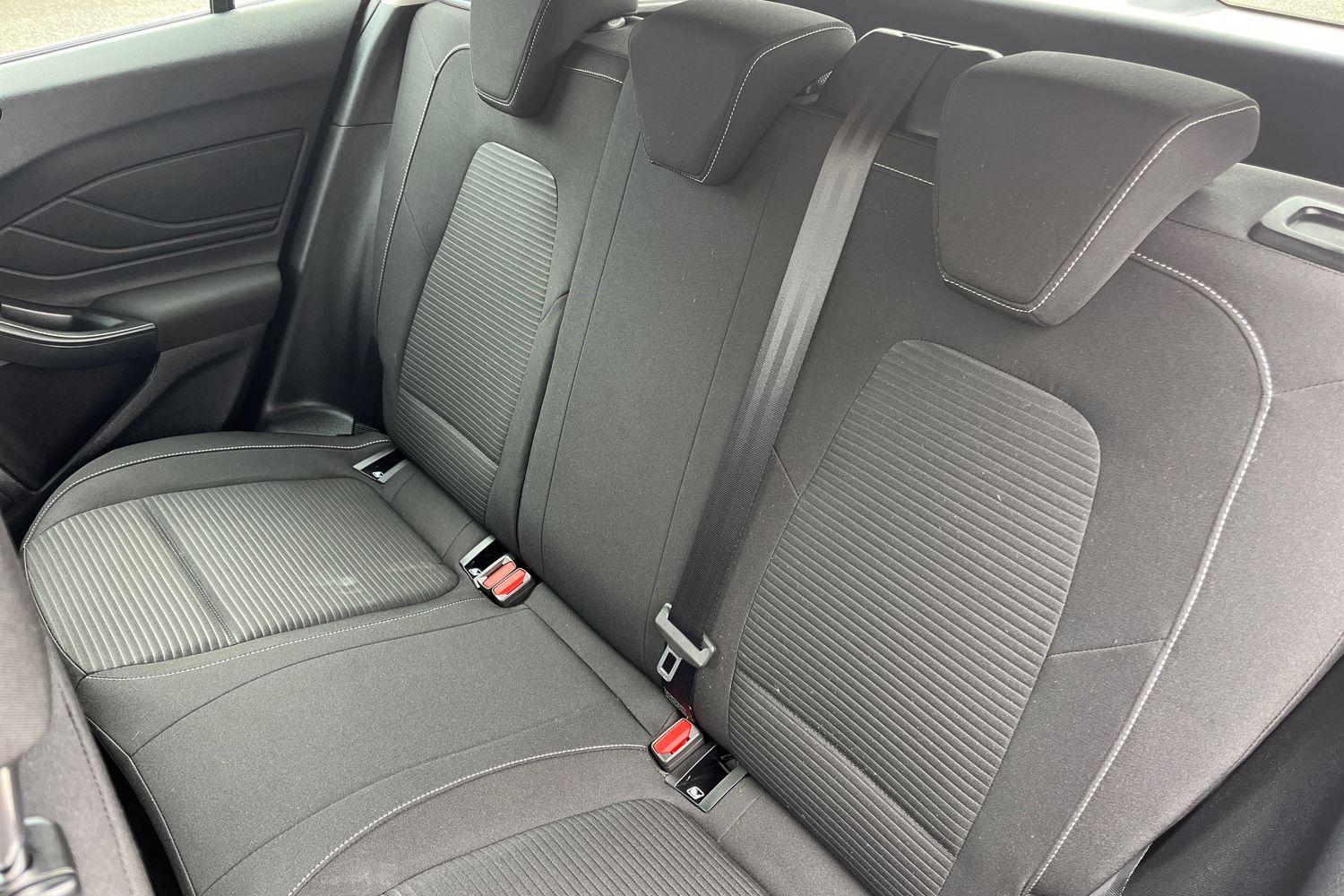 Ford Ford Focus Hatchback 1.0 EcoBoost Hybrid mHEV Titanium 5dr Photo 19