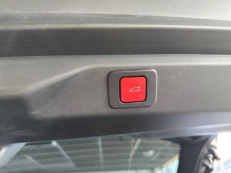 Used Peugeot E-3008 KS25HRO 35