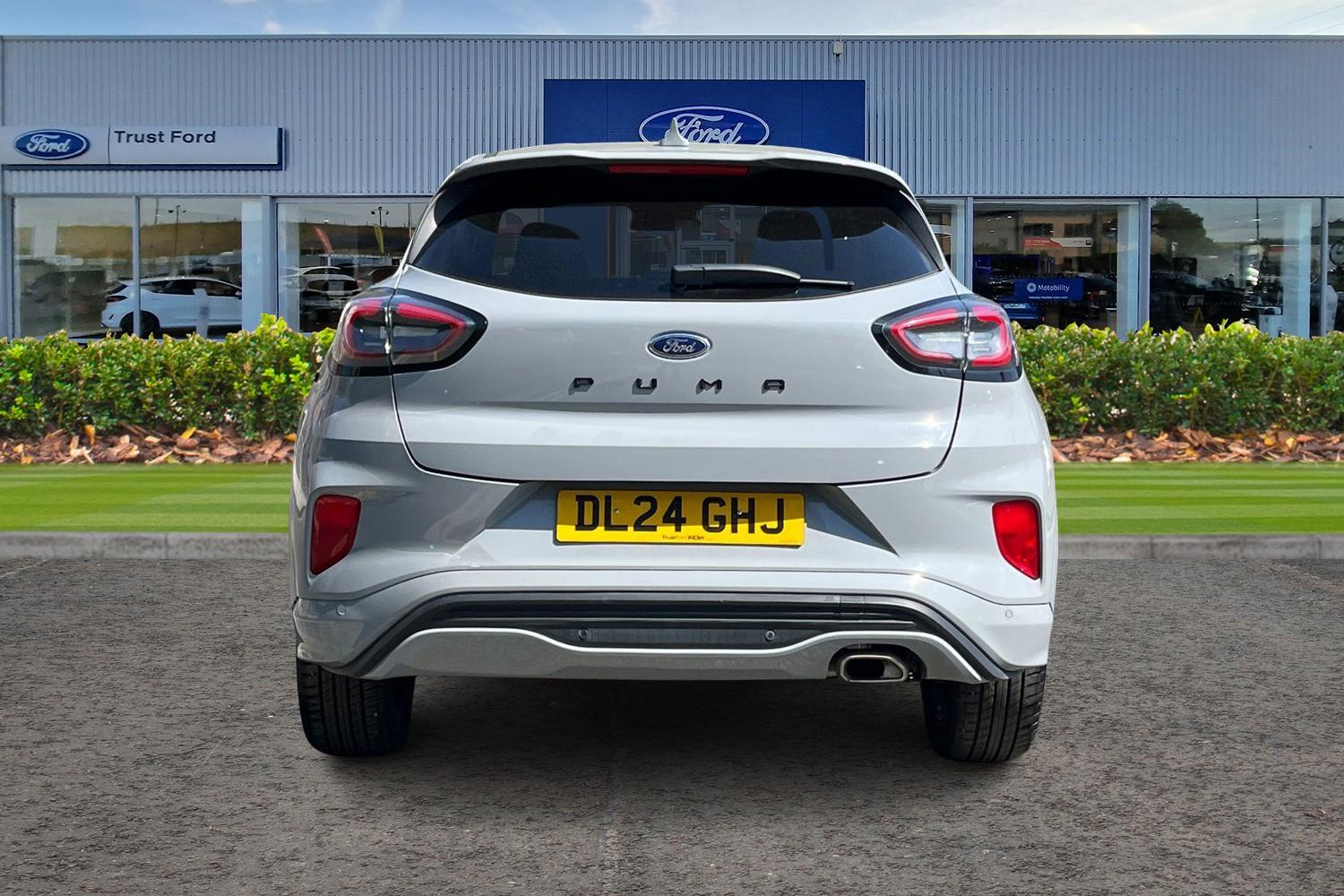 Ford PUMA Photo 6